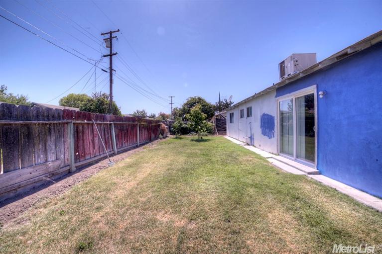 4953 Brooklyn Ct, Modesto, CA 95357 photo 11