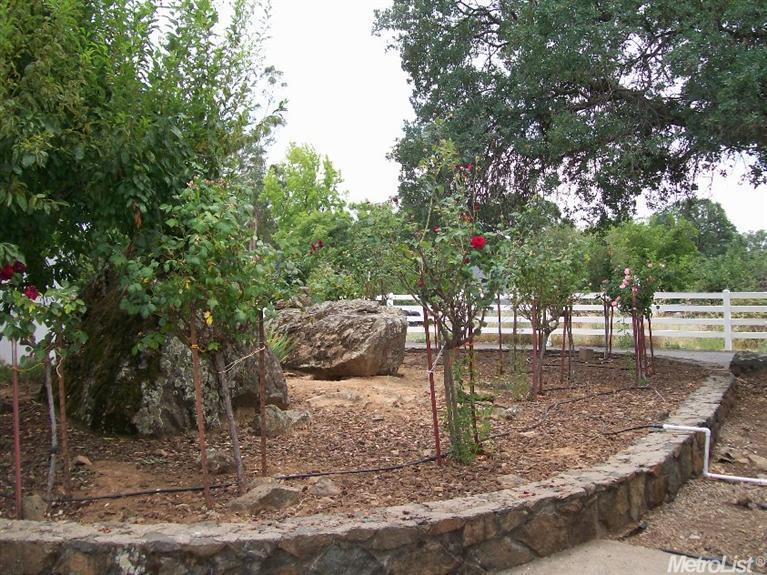 4240 Boles Rd, Placerville, CA 95667 photo 2
