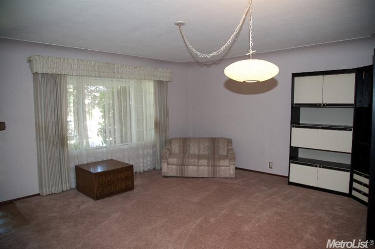910 Yolo St, Manteca, CA 95337 photo 5