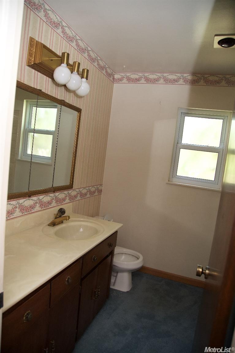 910 Yolo St, Manteca, CA 95337 photo 6