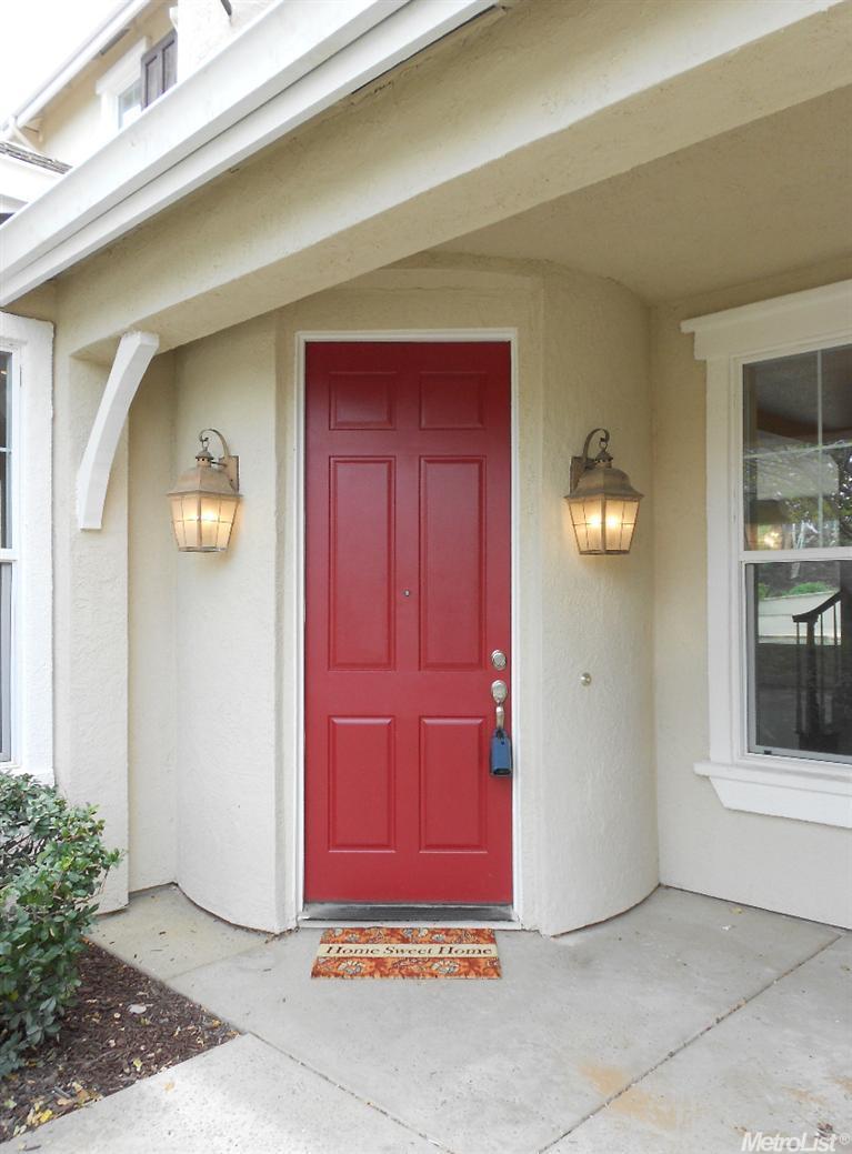 799 Morningside Dr, Folsom, CA 95630 photo 1