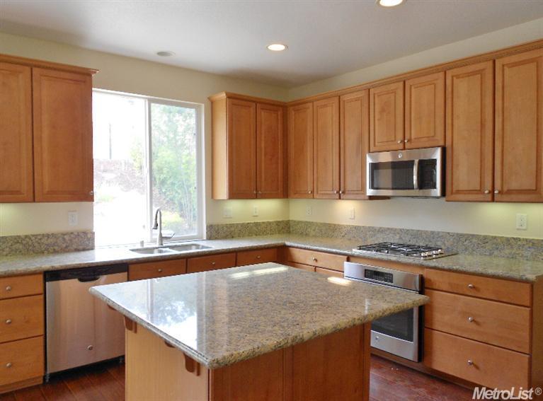 799 Morningside Dr, Folsom, CA 95630 photo 9