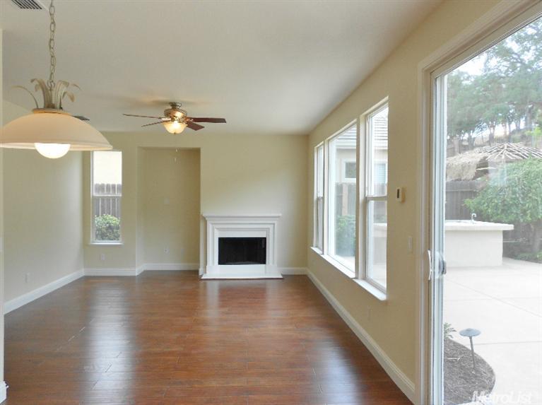 799 Morningside Dr, Folsom, CA 95630 photo 6
