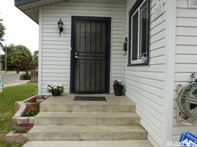 985 Lucerne Ave, Gustine, CA 95322 photo 1