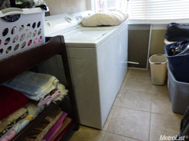 985 Lucerne Ave, Gustine, CA 95322 photo 13