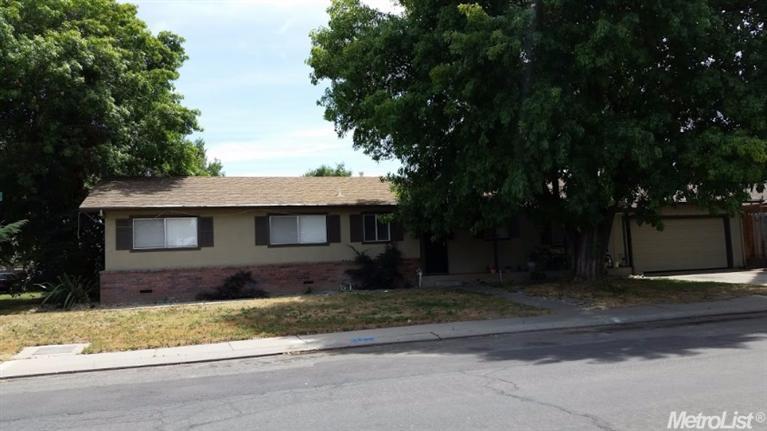 1740 Fairington Ln, Modesto, CA 95355 photo 1