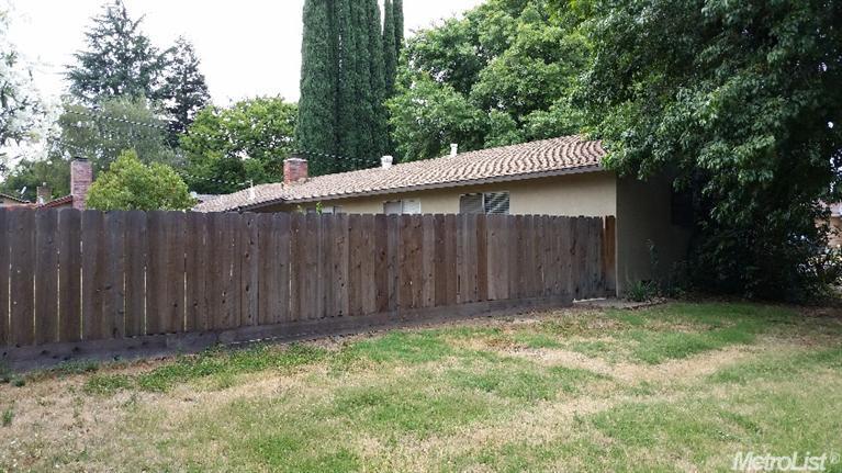 1740 Fairington Ln, Modesto, CA 95355 photo 6