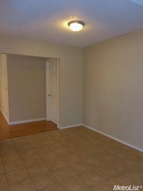 1600 Chapala Way, Modesto, CA 95355 photo 4