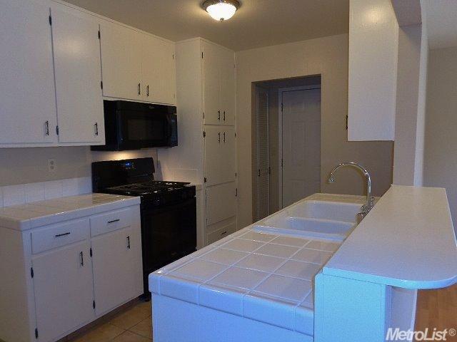 1600 Chapala Way, Modesto, CA 95355 photo 5