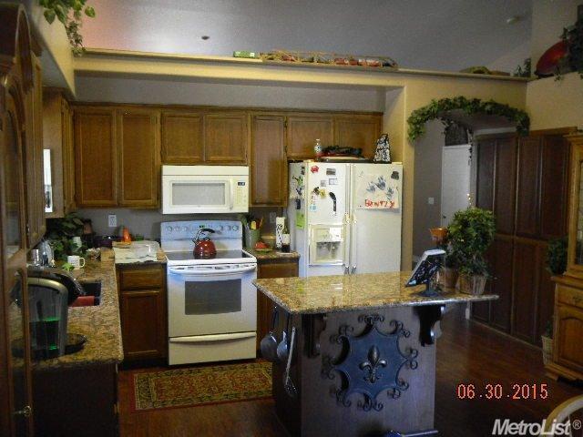 3905 Sentinel Ct, Modesto, CA 95357 photo 5