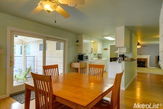 9104 Pershing Ave, Orangevale, CA 95662 photo 2