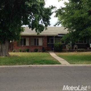 809 Tokay Ave, Modesto, CA 95350 photo 1