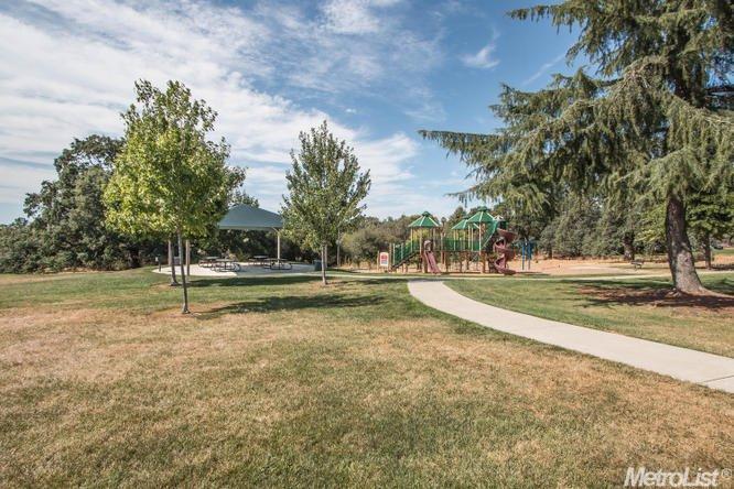 5725 Cobblestone Dr, Rocklin, CA 95765 photo 25