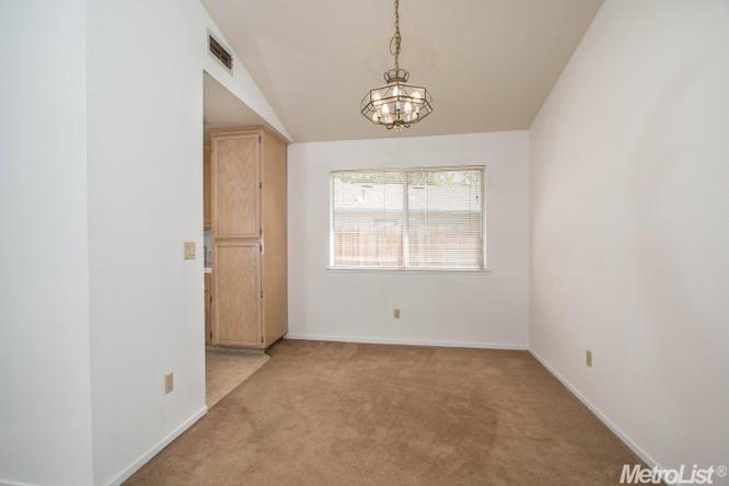 5725 Cobblestone Dr, Rocklin, CA 95765 photo 5
