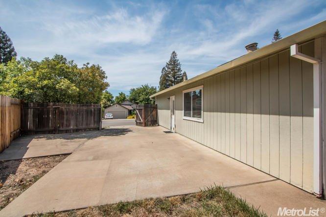 5725 Cobblestone Dr, Rocklin, CA 95765 photo 24