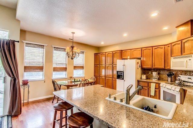 121 Toni Ct, Galt, CA 95632 photo 6