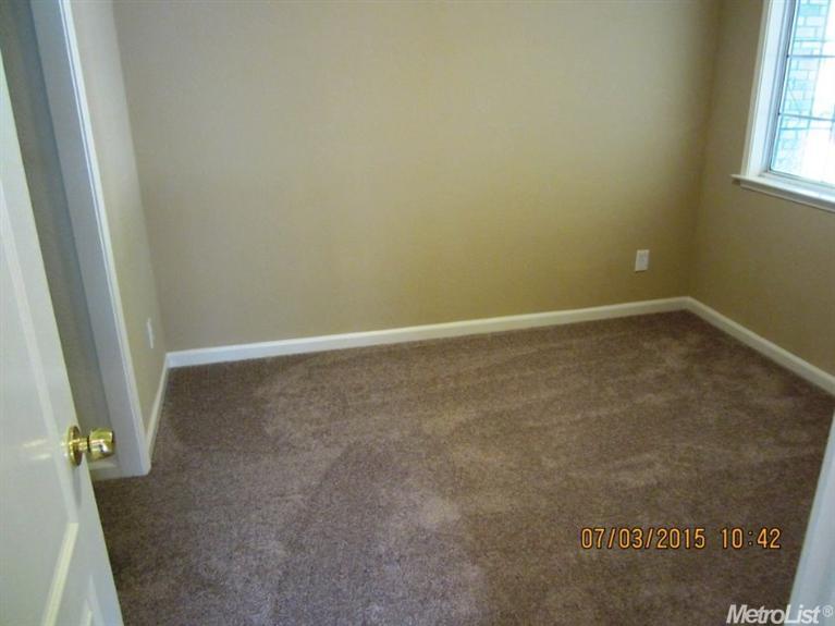 540 Sears Dr, Patterson, CA 95363 photo 9