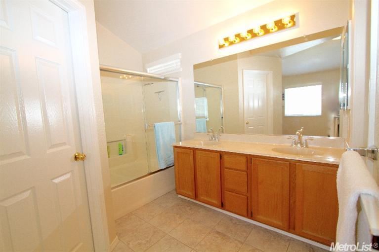 2813 Stone Ter, Modesto, CA 95355 photo 19