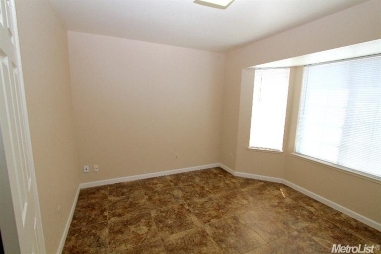 2813 Stone Ter, Modesto, CA 95355 photo 14