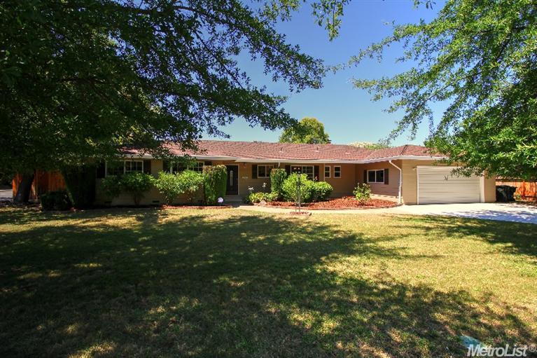 5501 Kiva Dr, Carmichael, CA 95608 photo 3