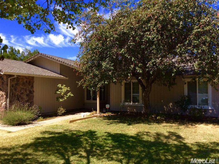 3925 Spring Oak Dr, Modesto, CA 95355 photo 1
