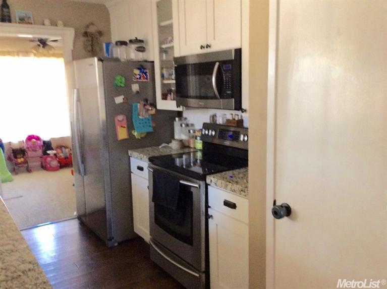 3925 Spring Oak Dr, Modesto, CA 95355 photo 5
