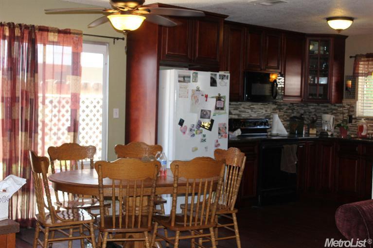 971 Aspen Way, Manteca, CA 95336 photo 4