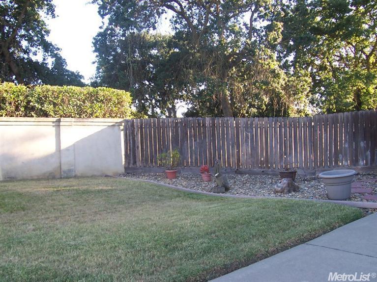 104 Silver Willow Ct, Galt, CA 95632 photo 15