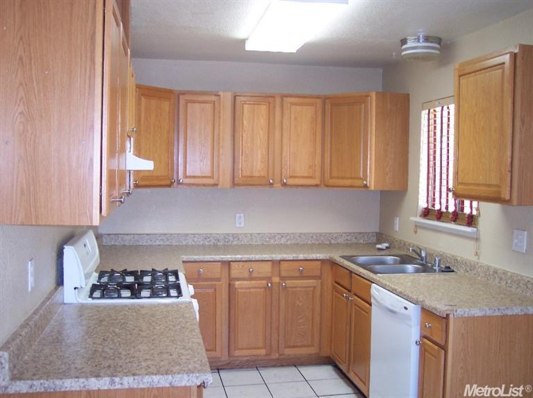 134 Tenbrink Ln, Patterson, CA 95363 photo 3