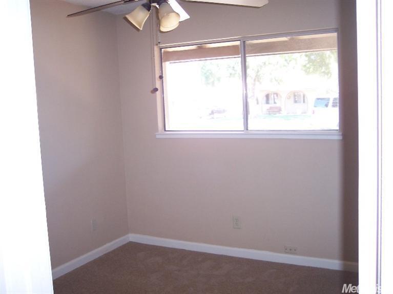 134 Tenbrink Ln, Patterson, CA 95363 photo 8