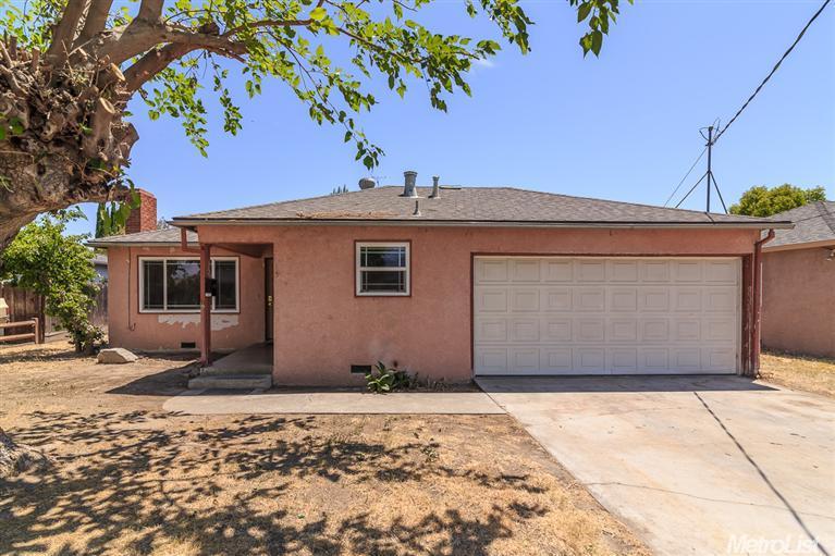 2412 Lilac Ct, Ceres, CA 95307 photo 2