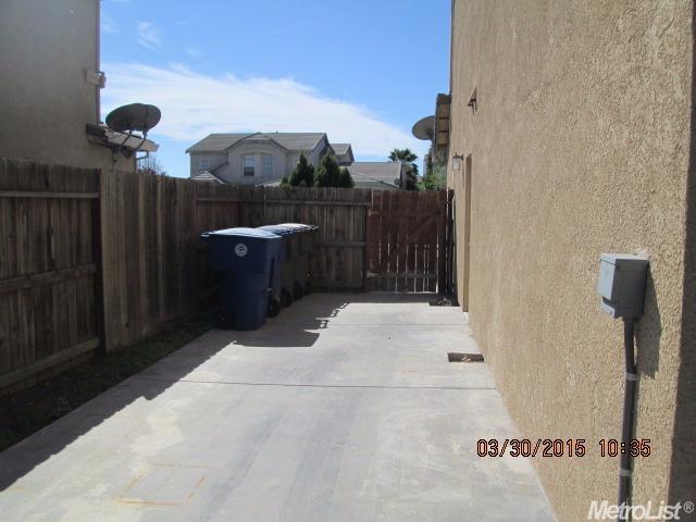 2449 Milano Ct, Manteca, CA 95337 photo 18
