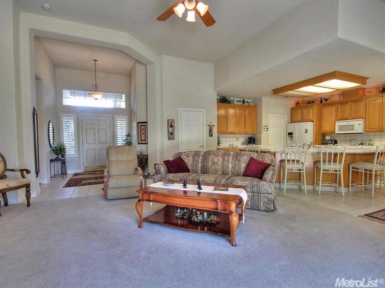 2833 Applewood Dr, Lodi, CA 95242 photo 5