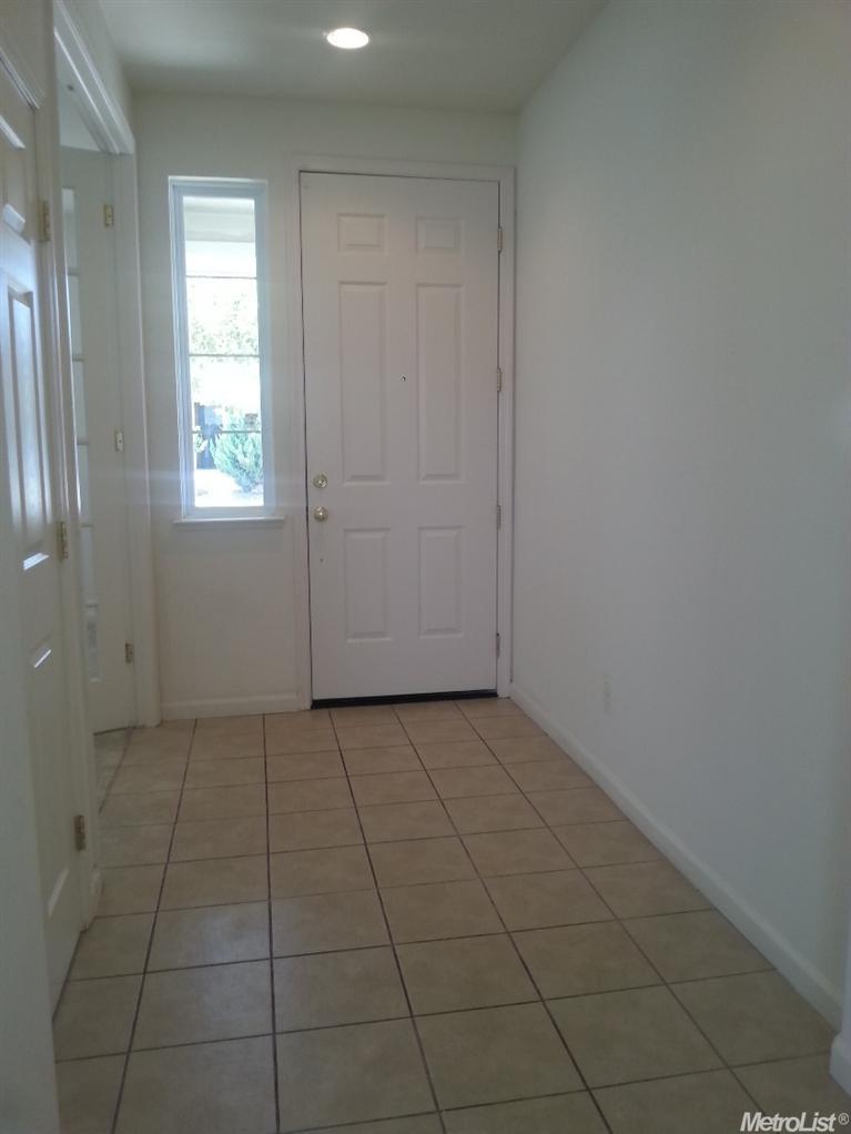 624 Pine Creek Ln, Patterson, CA 95363 photo 5