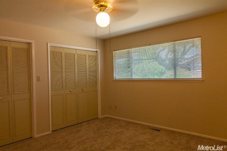 1163 N Ham Ln, Lodi, CA 95242 photo 11