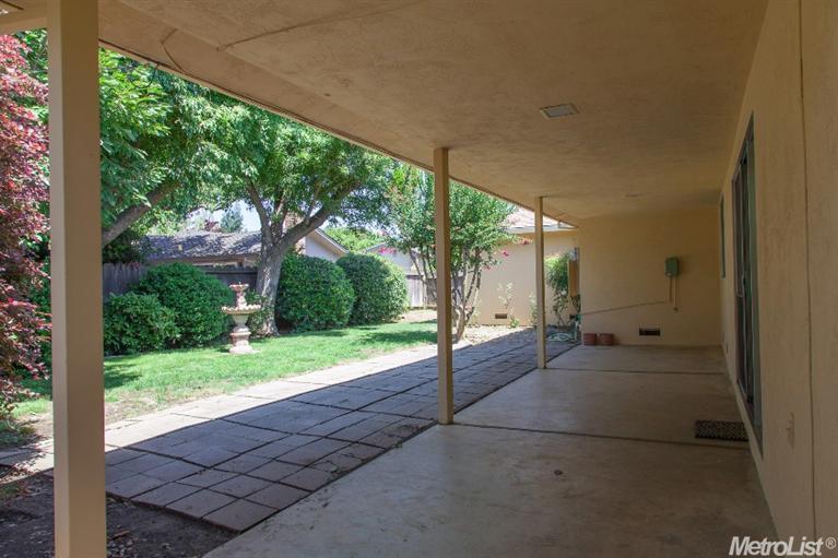 1163 N Ham Ln, Lodi, CA 95242 photo 18