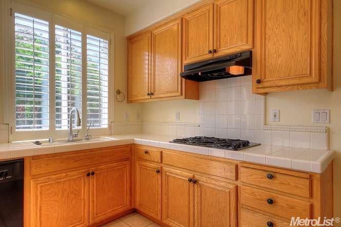 224 Ridgeview Dr, Tracy, CA 95377 photo 2
