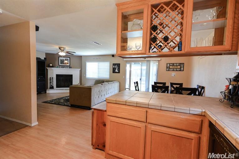 730 Mcfall Pl, Manteca, CA 95336 photo 9