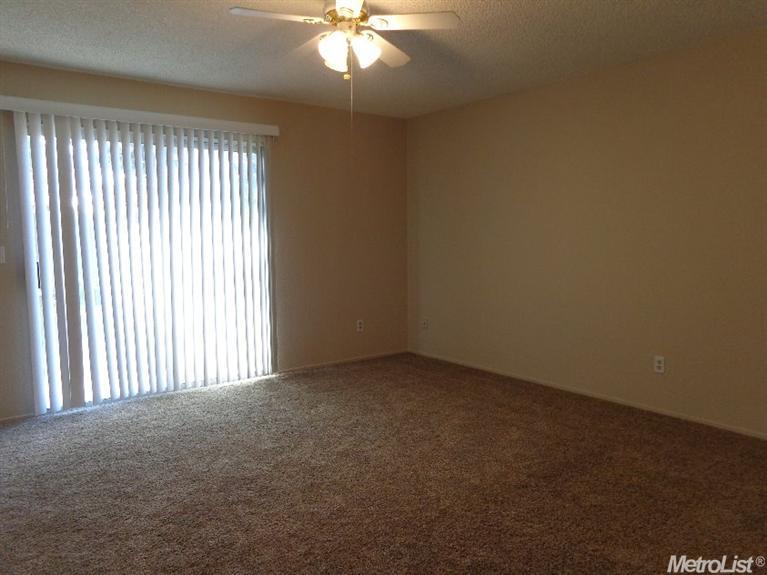 2725 Mill Oak Dr, Modesto, CA 95355 photo 10
