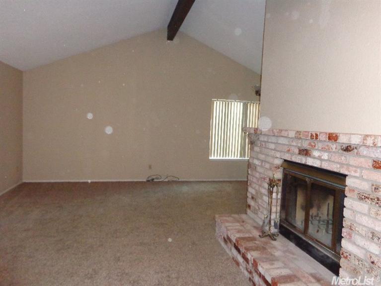 2725 Mill Oak Dr, Modesto, CA 95355 photo 6
