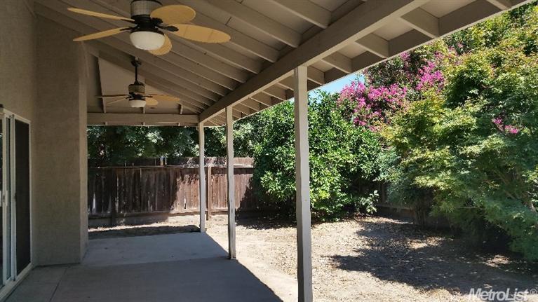 346 Castile Ln, Turlock, CA 95382 photo 10