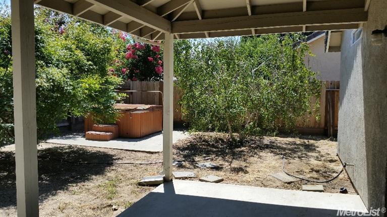 346 Castile Ln, Turlock, CA 95382 photo 9