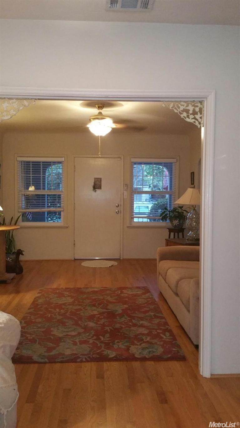 240 E Highland Ave, Tracy, CA 95376 photo 4