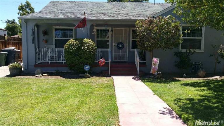 240 E Highland Ave, Tracy, CA 95376 photo 1