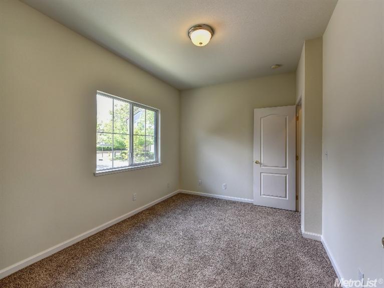 656 Ettrick Ct, Folsom, CA 95630 photo 14
