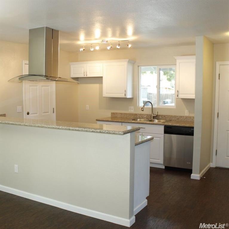 1605 Hialeah Dr, Modesto, CA 95350 photo 5