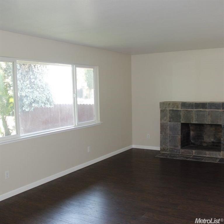 1605 Hialeah Dr, Modesto, CA 95350 photo 3