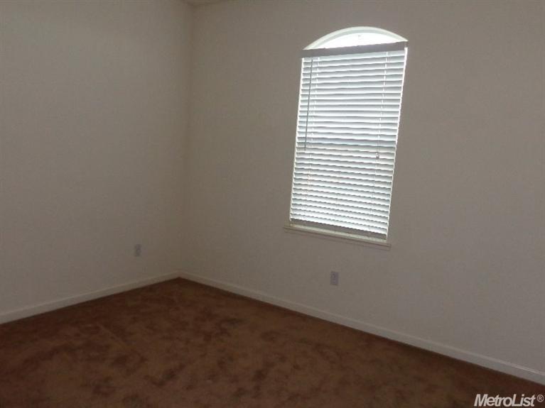 6409 Leaflet Ln, Hughson, CA 95326 photo 16