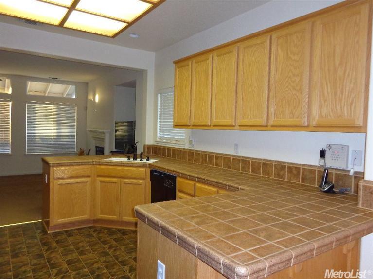 6409 Leaflet Ln, Hughson, CA 95326 photo 4