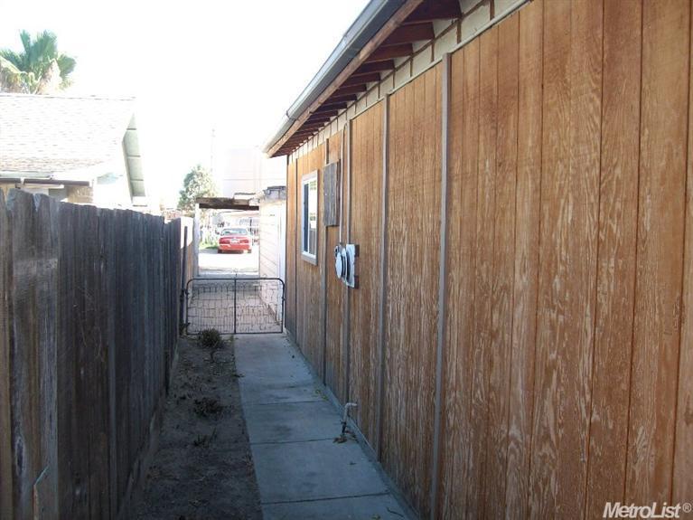 1533 Placer Ave, Modesto, CA 95358 photo 22